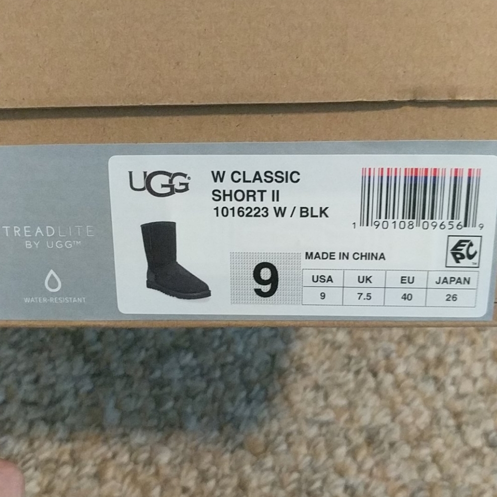 UGG Women's Classic Short II Boots